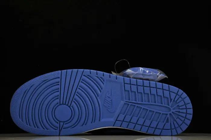 Air Jordan 1 High OG “Royal Reimagined” 