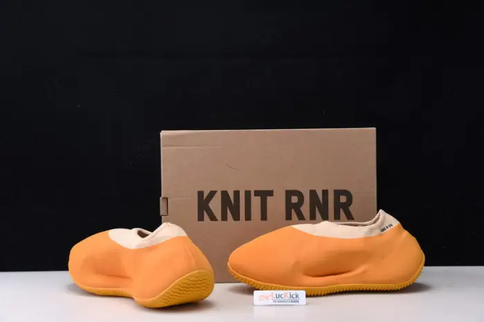 Yeezy Knit RNR Sulfur 