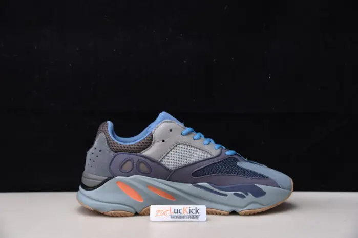 Yeezy Boost 700 Carbon Blue 