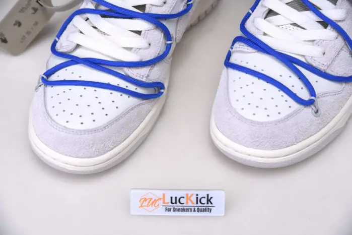 Nike Dunk Low OW Lot 32 