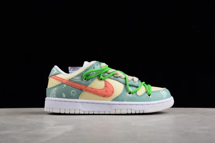 Nk Dunk low 