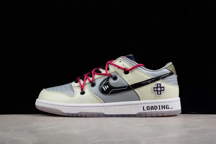 Nike Dunk Low 