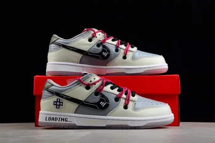 Nike Dunk Low 