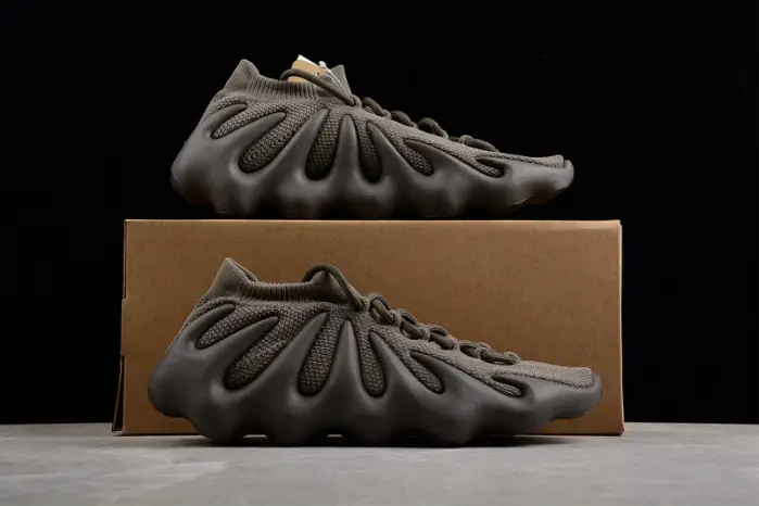 Yeezy 450 Cinder 