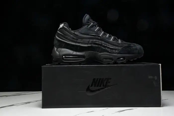 Air Max 95 Comme Des Garcons Black Grey 