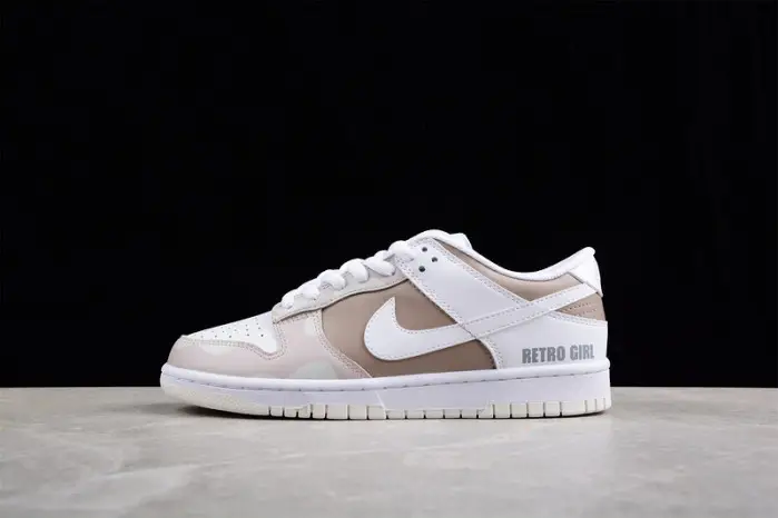 Nike SB Dunk Low 