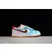 Nk Dunk Low SE "Free .99" 