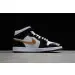 Jordan 1 Mid 