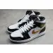 Jordan 1 Mid 